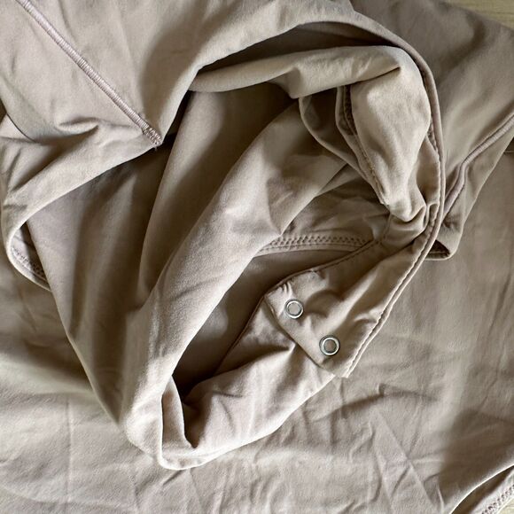 SKIMS Womens Size Medium High Neck Thong Bodysuit Ochre Tan NWOT - Picture 4 of 7